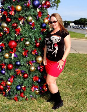 18 year old Bailey Brookes loosing nice natural tits and pink cunt free